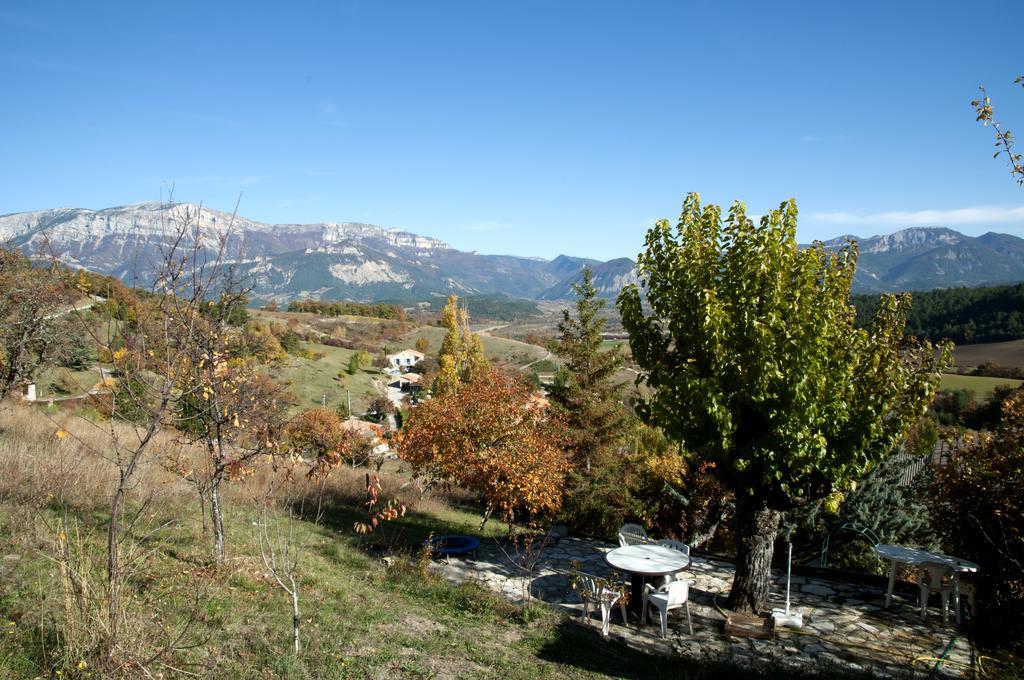 La Grange D'Agnes Bed & Breakfast Montmaur-en-Diois Exterior foto